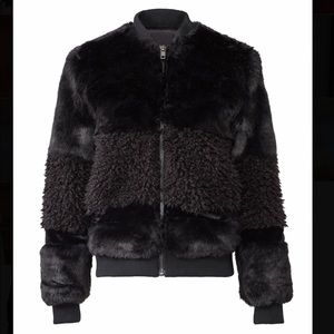 John + Jenn Faux Fur Bomber Jacket XS